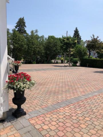 Casa Blanca Boutique Bed & Breakfast Niagara-on-the-Lake Dış mekan fotoğraf